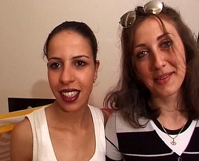 2 dbutantes parisiennes dans un porno